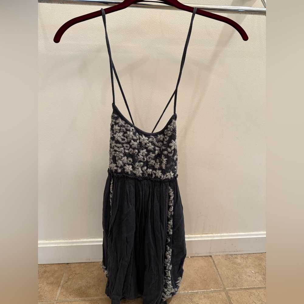 American Eagle Outfitters Black and White Midi Dress